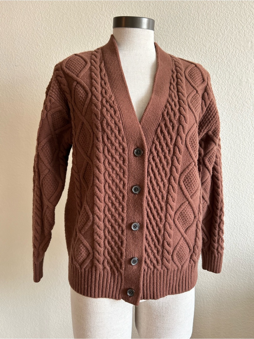 Classic Cable Knit Cardigan Sweater - Brown